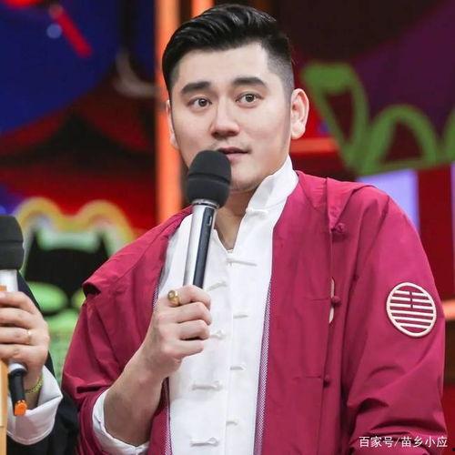 吃瓜娱乐主持人是谁,揭秘主持人身份之谜 第1张 吃瓜娱乐主持人是谁,揭秘主持人身份之谜 第1张